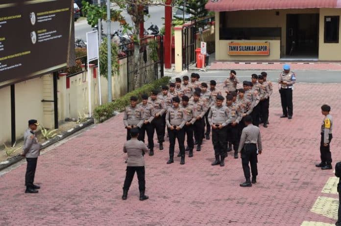 pastikan_kesiapan_personel_kapolres_tanjung_balai_pantau_pelatihan_dalmas