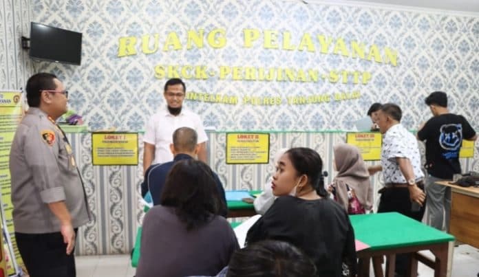 pastikan_pelayanan_baik_kapolres_ahmad_yusuf_afandi_inspeksi_mendadak