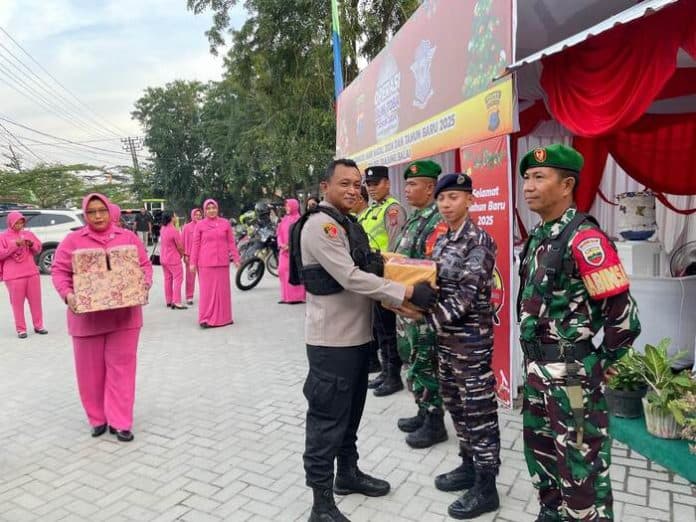 pastikan_petugas_melayani_baik_kapolres_tanjung_balai_cek_pospam