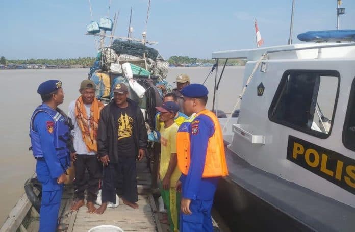 patroli_jelang_ramadhan_sat_polairud_polres_tanjung_balai_jaga_perairan_dan_lestarikan_alam