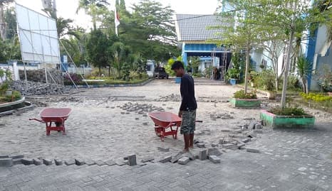 paving_block_kantor_disdik_deli_serdang_dibongkar_ternyata_ini_rencananya