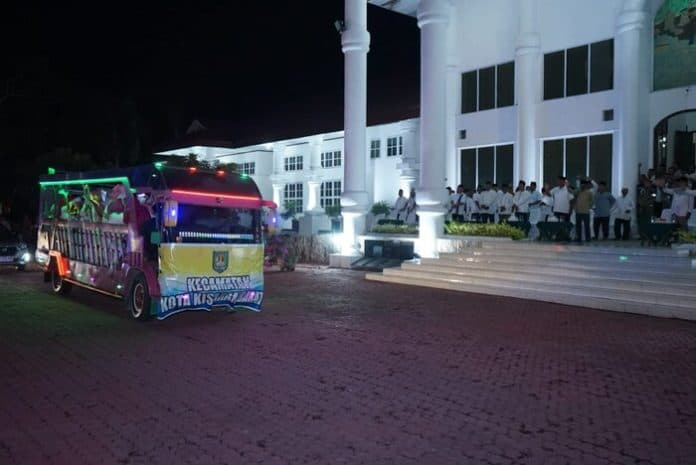 pawai_takbir_malam_iduladha_meriah_di_kota_kisaran