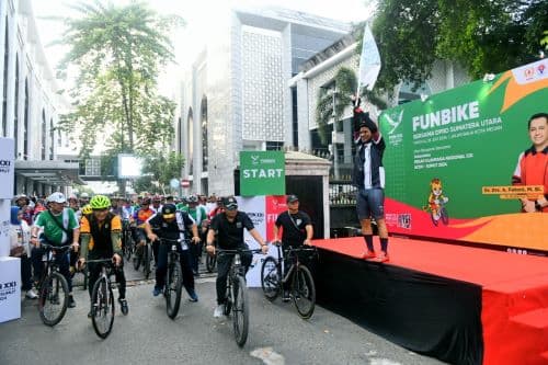pb_pon_sumut_gowes_bareng_drpd_sembari_sosialisasikan_pon_2024
