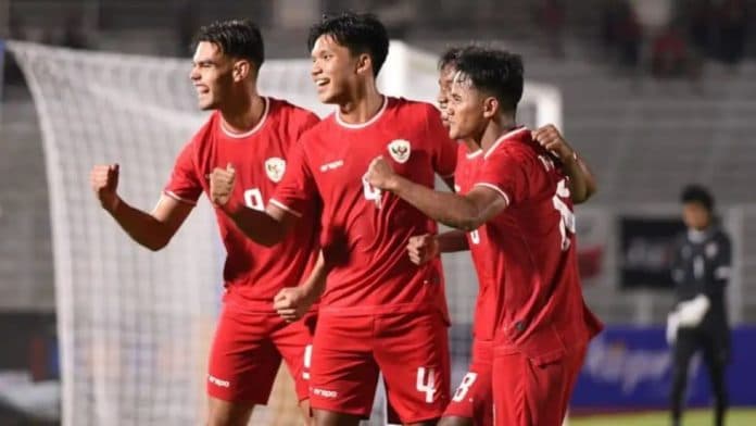 pecinta_sepakbola_medan_bangga_timnas_indonesia_lolos_ke_piala_afc_u_20_tiongkok_2025