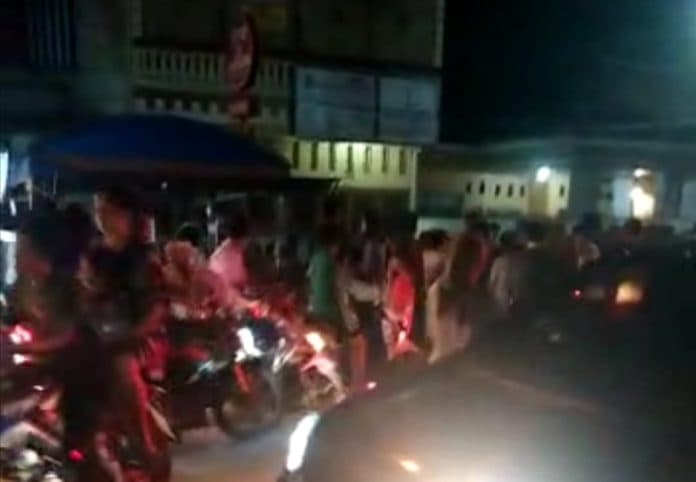 pedagang_ayam_bakar_di_jalan_denai_medan_dibacok_hingga_kritis