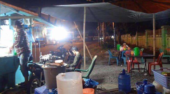 pedagang_mie_malam_di_medan_mengeluh_pembeli_sepi_akibat_takut_begal