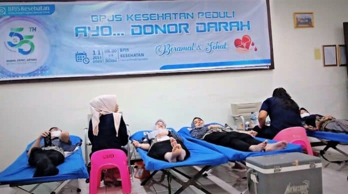 peduli_sesama_bpjs_kesehatan_pematang_siantar_gelar_aksi_sosial_donor_darah_bantu_ketersediaan_stok_di_pmi