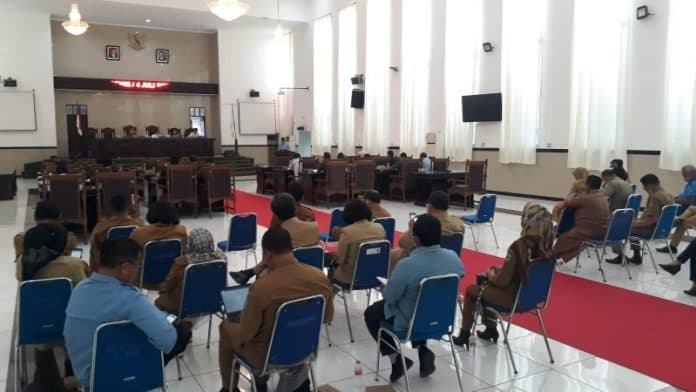 pegawai_honorer_disoroti_saat_pemandangan_umum_fraksi_dprd_siantar