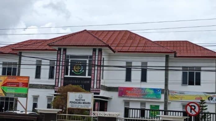 pejabat_pemkab_dairi_dan_pakpak_bharat_diimbau_waspadai_oknum_mengatasnamakan_kejaksaan