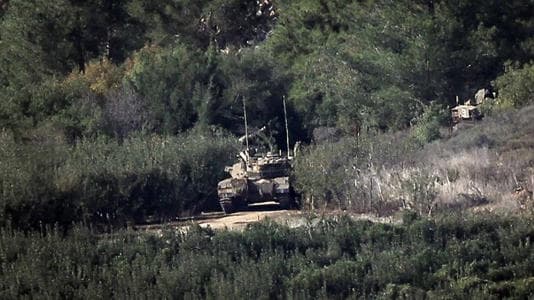 pejuang_hamas_melawan_tank_dan_pasukan_israel_yang_mencoba_masuk_kota_gaza