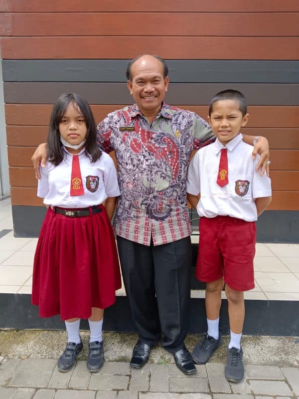 pelajar_sd_asal_pakpak_bharat_raih_gold_certificate_national_selection_tingkat_nasional