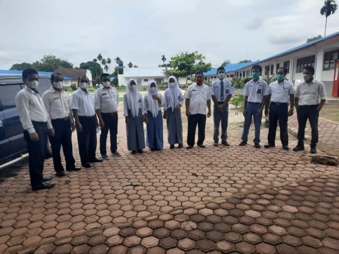 pelaksanaan_anbk_2021_sman_1_dolok_batu_nanggar_berlangsung_sukses