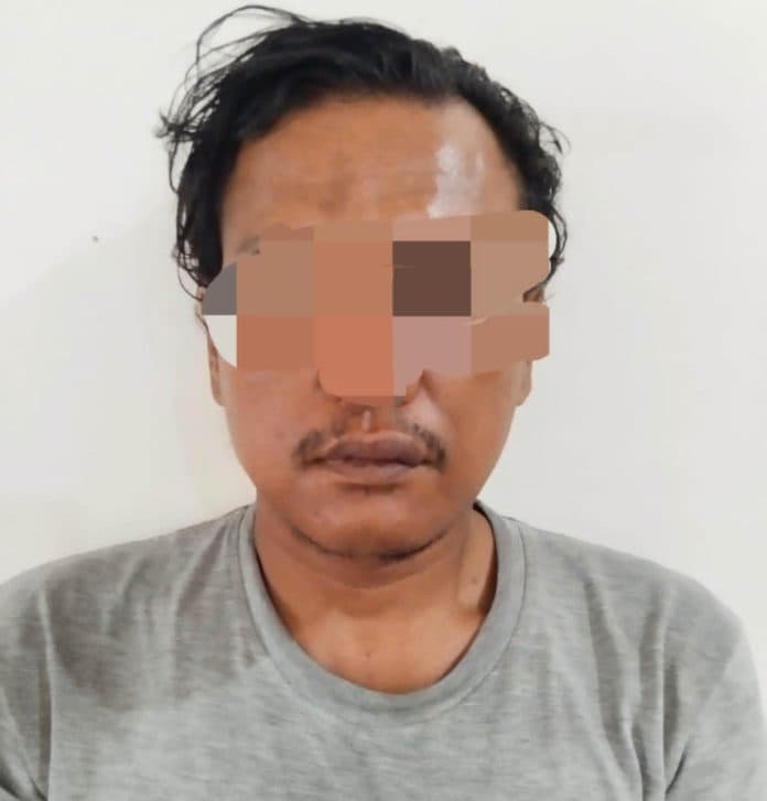 pelaku_cabul_masuk_bui_setelah_diserahkan_keluarga_korban_ke_polres_siantar