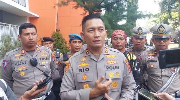 pelaku_cungkil_mata_pria_di_bogor_menyerahkan_diri_ke_polisi