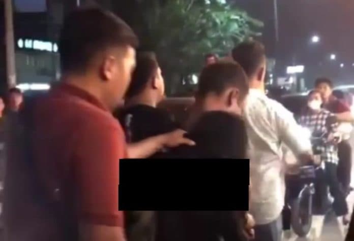 pelaku_pelecehan_seksual_siswi_sma_dalam_angkot_babak_belur_dimassa