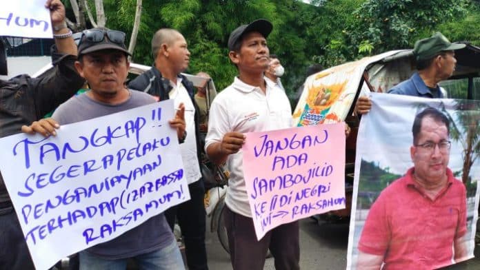 pelaku_penganiayaan_berkewarganegaraan_asing_tak_ditahan_massa_geruduk_polrestabes_medan