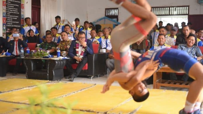 pelantikan_koni_patumbak_asri_ludin_tambunan_saya_minta_maksimalkan_pembinaan_kepada_tiga_cabor_unggulan