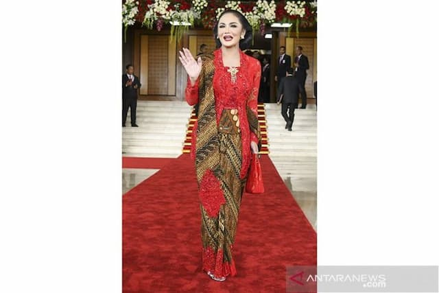 pelantikan_presiden_siapa_yang_memiliki_gaya_terbaik