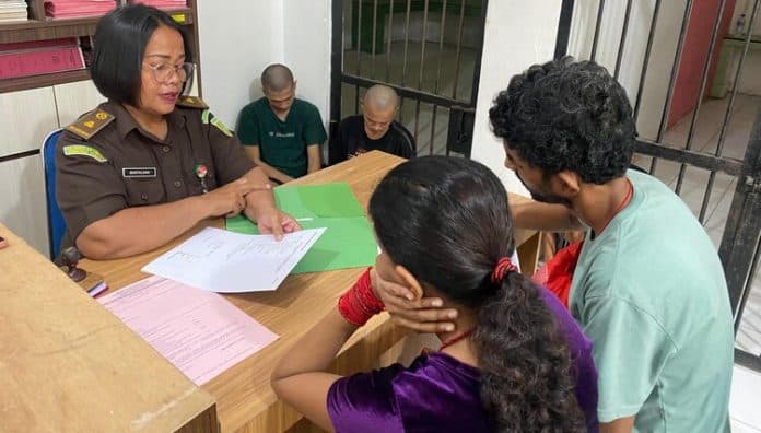 pelimpahan_tahap_ii_kasus_dugaan_pencemaran_nama_baik_kejari_medan_ini_pesan_kajari