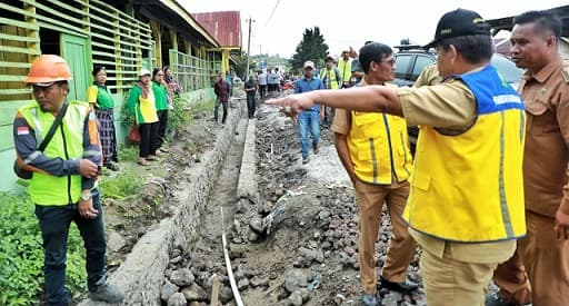 pembangunan_jalan_di_kecamatan_dolok_silau_habiskan_anggaran_rp253_miliar