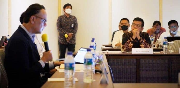 pembangunan_jalan_di_simalungun_bupati_harapkan_dukungan_pemerintah_pusat