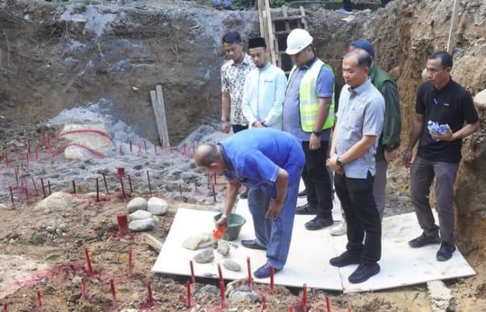 pembangunan_jembatan_batu_katak_berbiaya_rp16_miliar