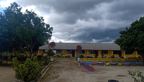 pembangunan_tembok_sdn_teladan_sumbul_ditunda_uang_sumbangan_dikembalikan