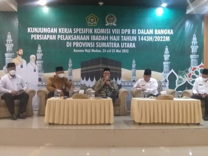 pembatasan_usia_sebabkan_banyak_pasangan_calon_jamaah_haji_batalkan_pemberangkatan