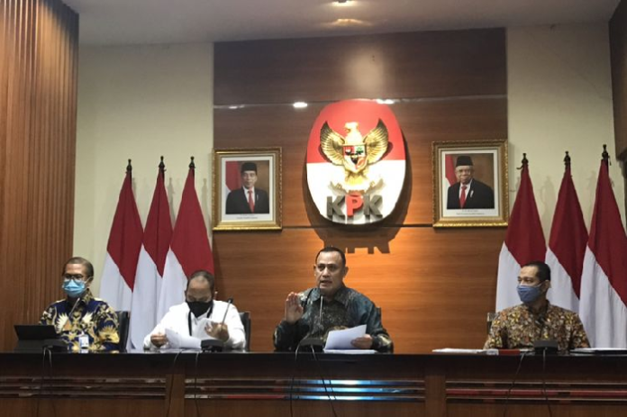pemberhentian_51_pegawai_kpk_disebut_pembangkangan_terhadap_presiden