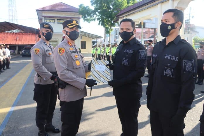 pemberitaan_website_terbanyak_tingkat_poldasu_kapolres_tapsel_apresiasi_humas_polres