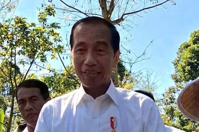 pemda_diminta_jokowi_siapkan_ruangan_bantuan_alkes_ke_rsud