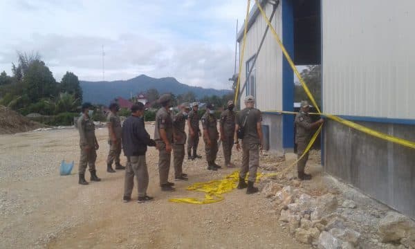 pemkab_dairi_segel_bangunan_warehouse_pt_dpm_ini_pemicunya