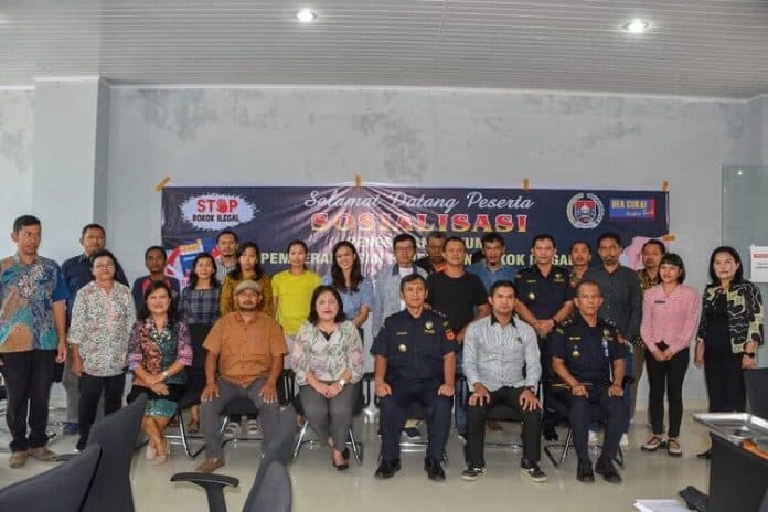 pemkab_humbahas_bea_cukai_sibolga_dan_polres_sosialisasi_pemberantasan_rokok_ilegal