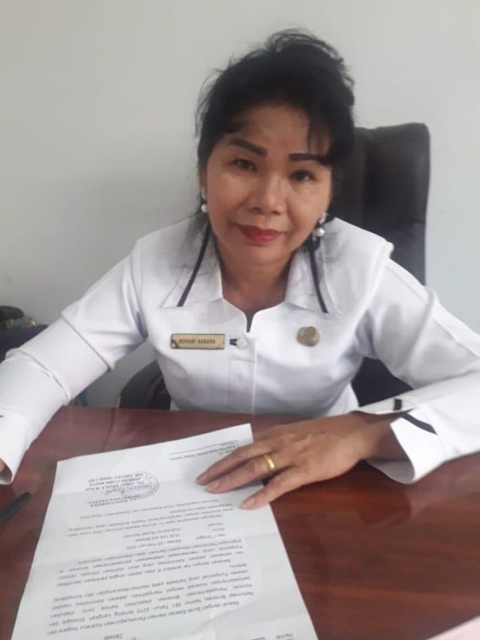 pemkab_samosir_tanggapi_polemik_perpindahan_kadisdik_dan_pengunduran_diri_kadiskes