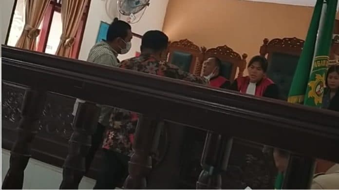 pemkab_simalungun_dihujani_6_gugatan_di_pengadilan_puluhan_rekanan_menuntut_haknya_puluhan_miliar
