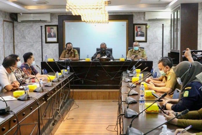 pemko_medan_gelar_rapat_desk_sehari_jelang_pilkada