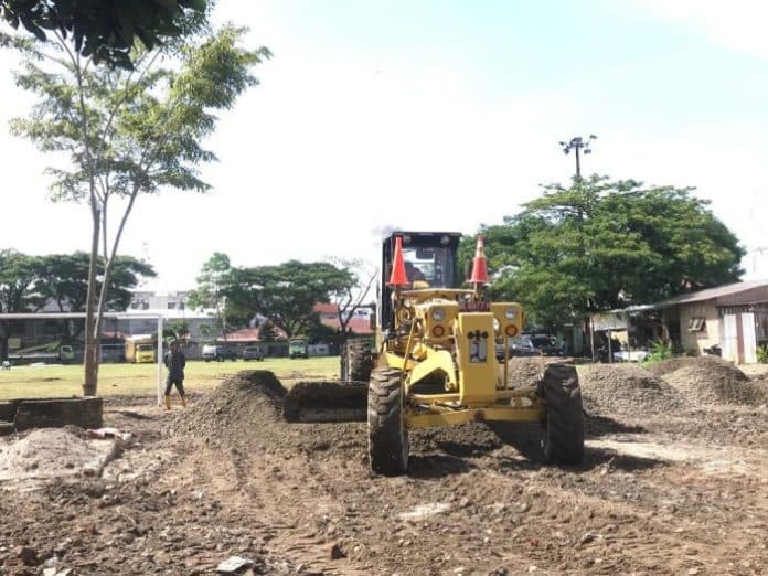 pemko_medan_gelar_sholat_iduladha_di_lapangan_gajah_mada_jalan_krakatau