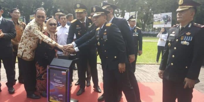 pemko_medan_subsidi_tarif_angkot_masyarakat_cukup_bayar_pakai_tarif_lama