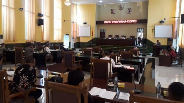 pemko_siantar_diminta_lebih_serius_tangani_covid_19