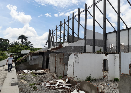 pemko_siantar_dinilai_abai_stadion_sangnaualuh_berbiaya_rp29_m_hancur