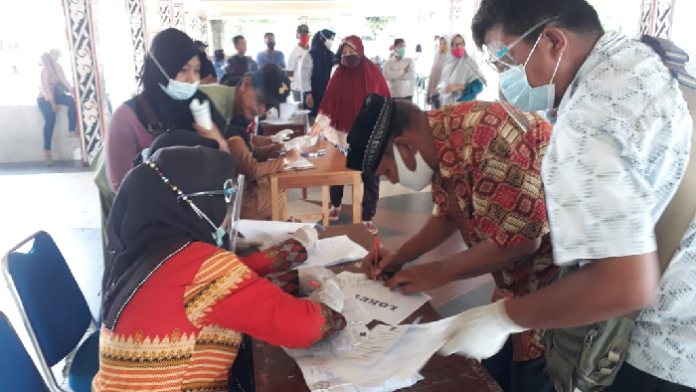 pemko_siantar_salurkan_bst_tahap_v_ini_harapan_warga