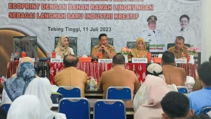 pemko_tebing_tinggi_bersama_ptpn_iv_gelar_pelatihan_ecoprint_bagi_umkm