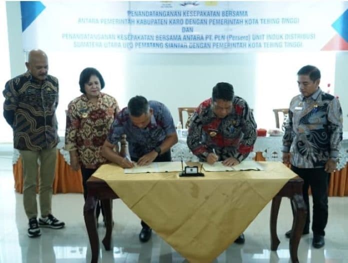 pemko_tebing_tinggi_tandatangani_dua_kesepakatan_bersama