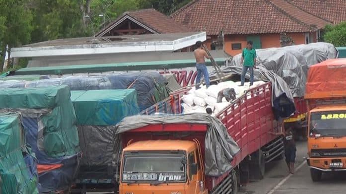 pemprov_sumut_siapkan_bansos_bbm_untuk_pengangkut_sembako
