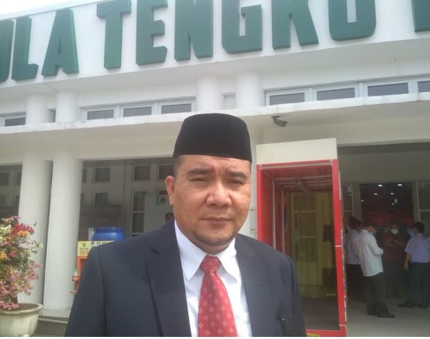 pemprovsu_akan_surati_dprd_siantar_untuk_paripurnakan_pemberhentian_hefriansyah_togar_sitorus