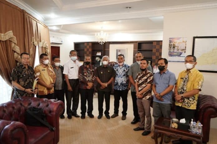 pemuda_katolik_kabupaten_asahan_beraudensi_dengan_bupati_asahan