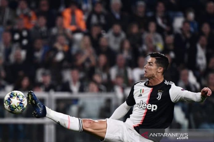 penalti_ronaldo_antar_juventus_kembali_ke_puncak_klasemen