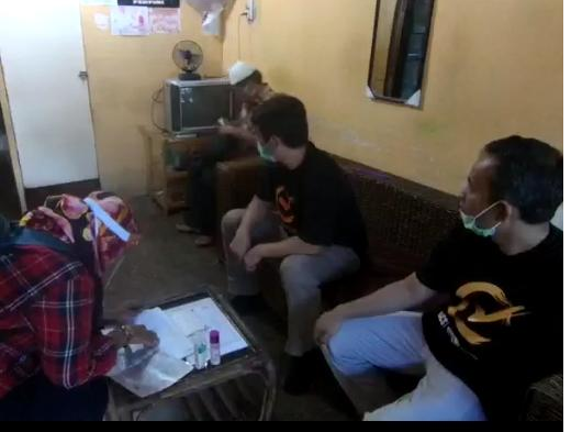 pencoklitan_serentak_kpu_medan_kunjungi_rumah_penyandang_disabilitas