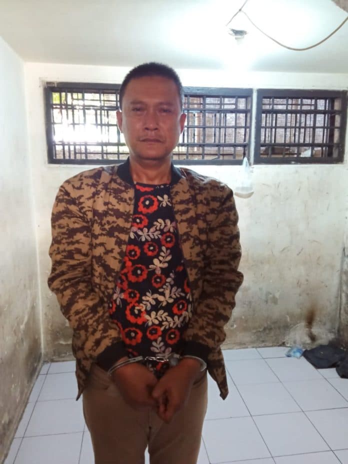 pencuri_hp_bersenjata_softgun_nyaris_dimassa_warga