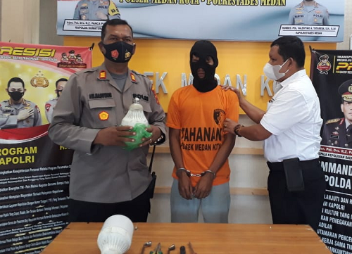 pencuri_spesialis_ruko_kosong_ditangkap_polsek_medan_kota